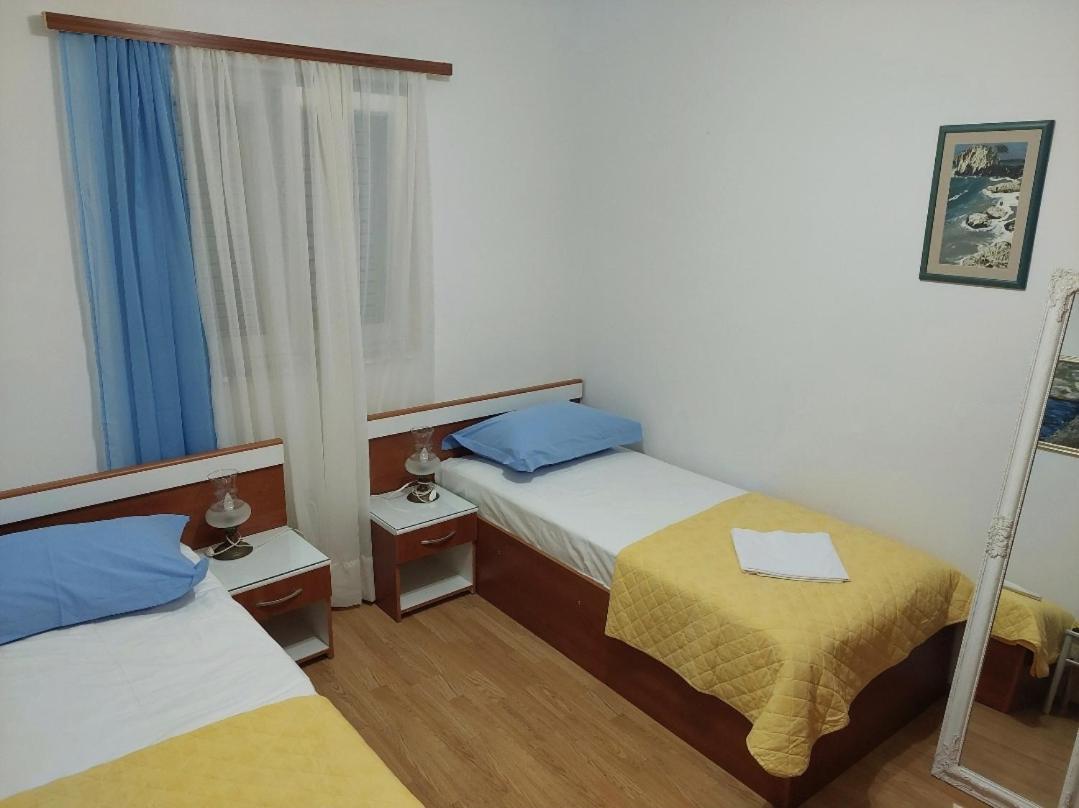 Apartman Igor Podgora Exterior foto